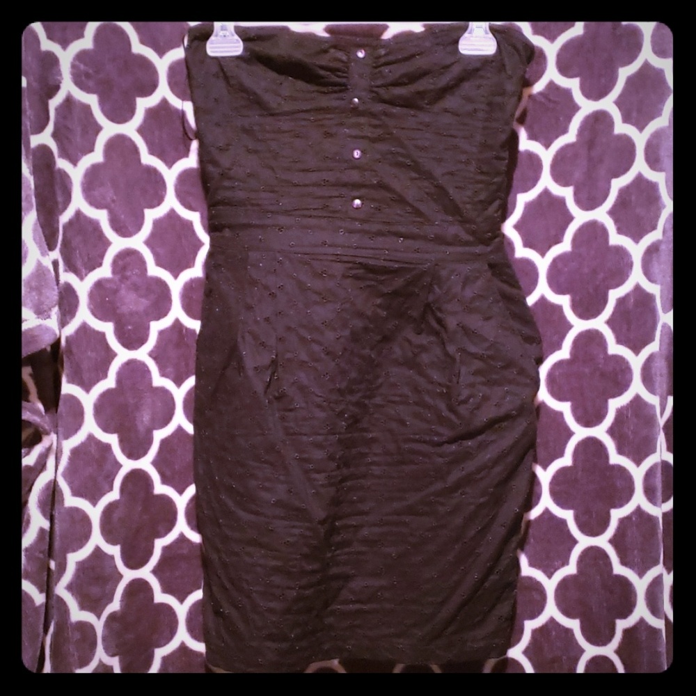 Black eyelet strapless mini dress w/ pockets